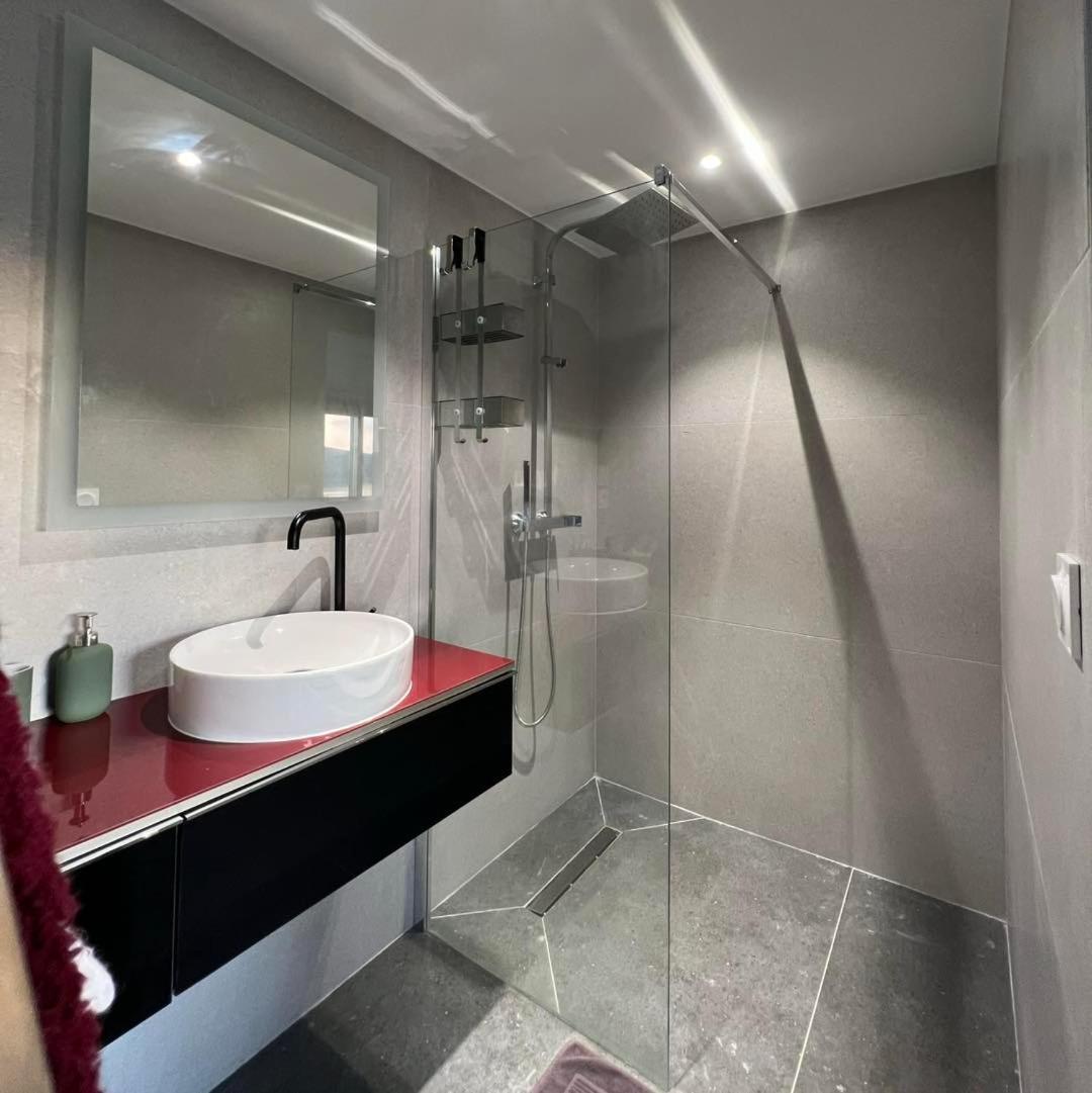 Aquabella Hotel Aiguebelette-le-Lac Kültér fotó